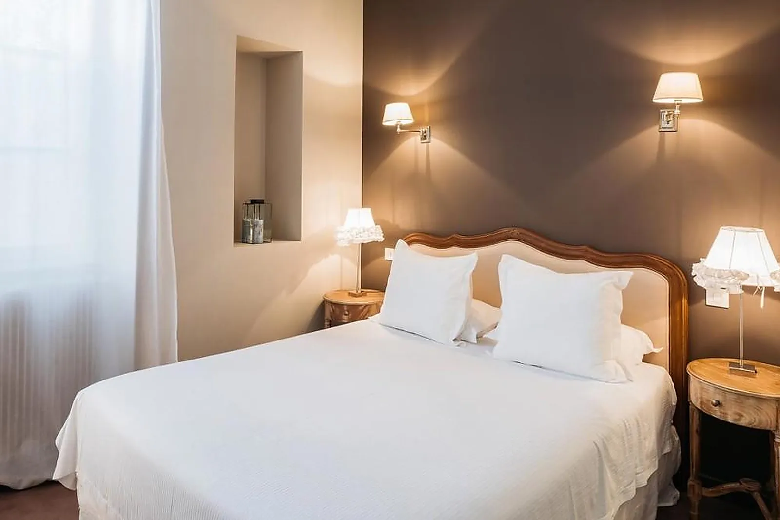 Lieux événementiels, MAISON DES COURTINES