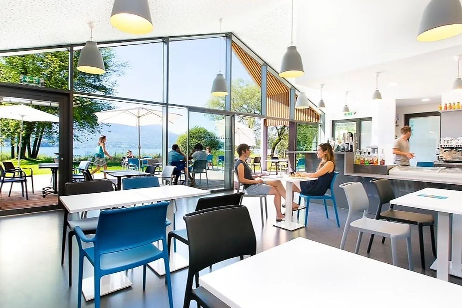 Lieux événementiels, MAISON DU LAC