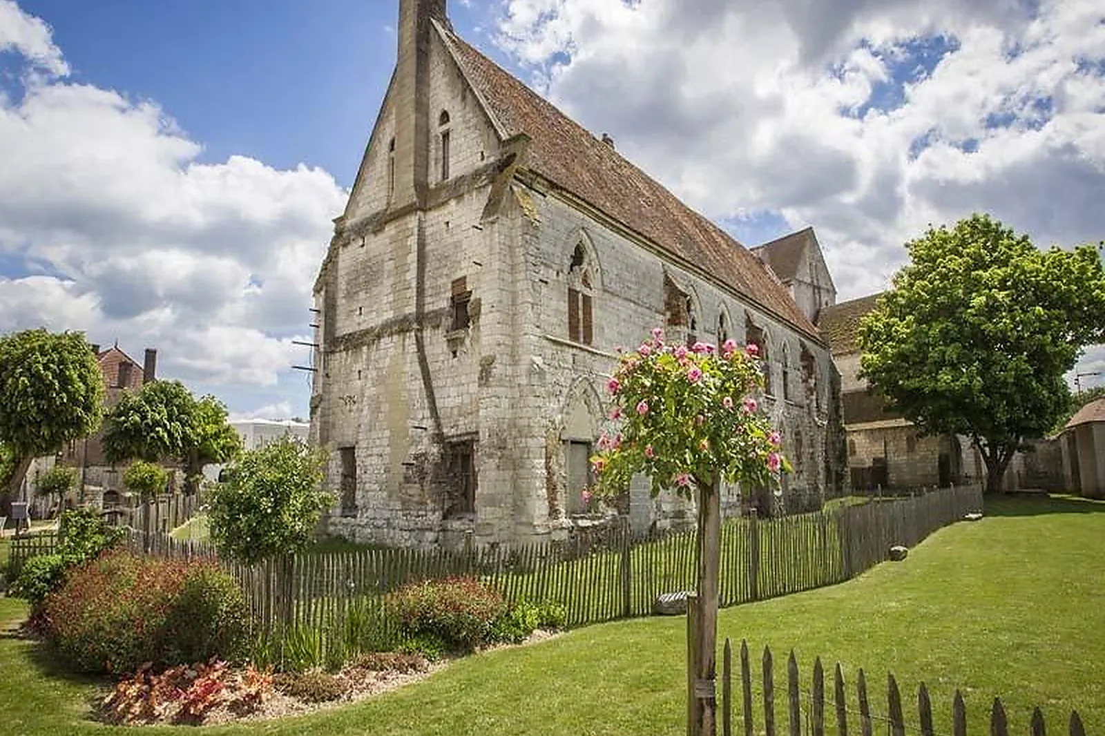 Lieux événementiels, MALADRERIE SAINT-LAZARE