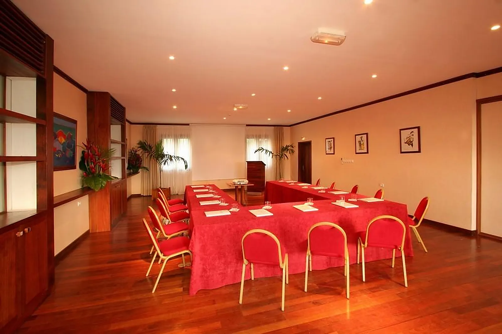 Lieux événementiels, MANAVA BEACH RESORT AND SPA MOOREA