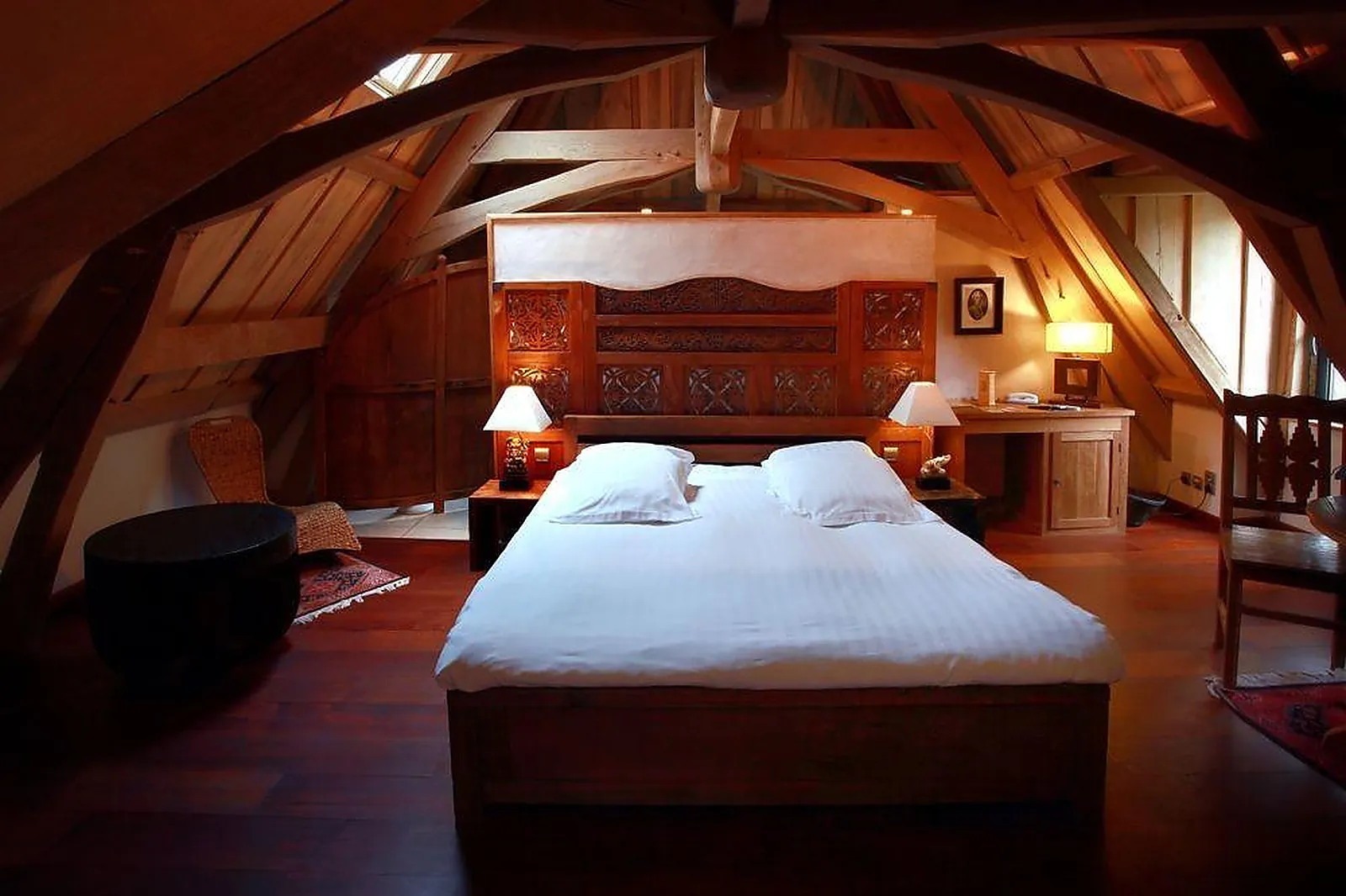 Lieux événementiels, MANOIR HÔTEL DES INDES