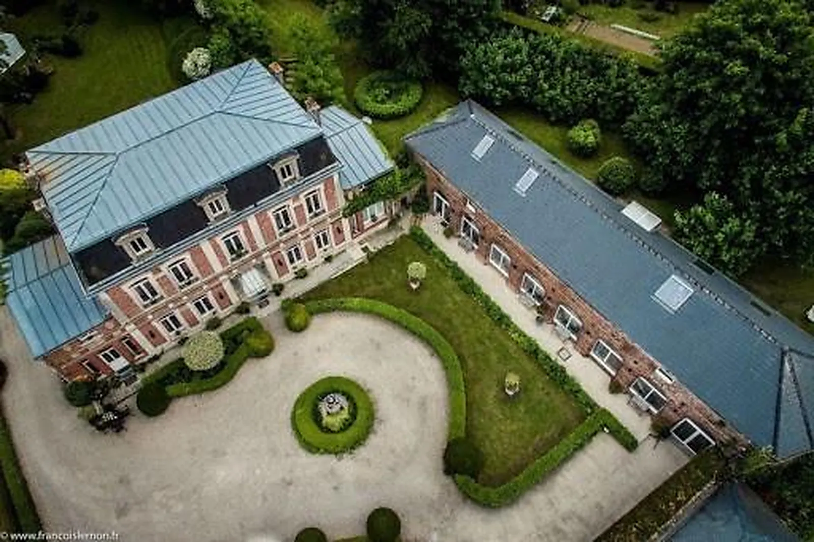 Lieux événementiels, MANOIR LE LOUIS 21