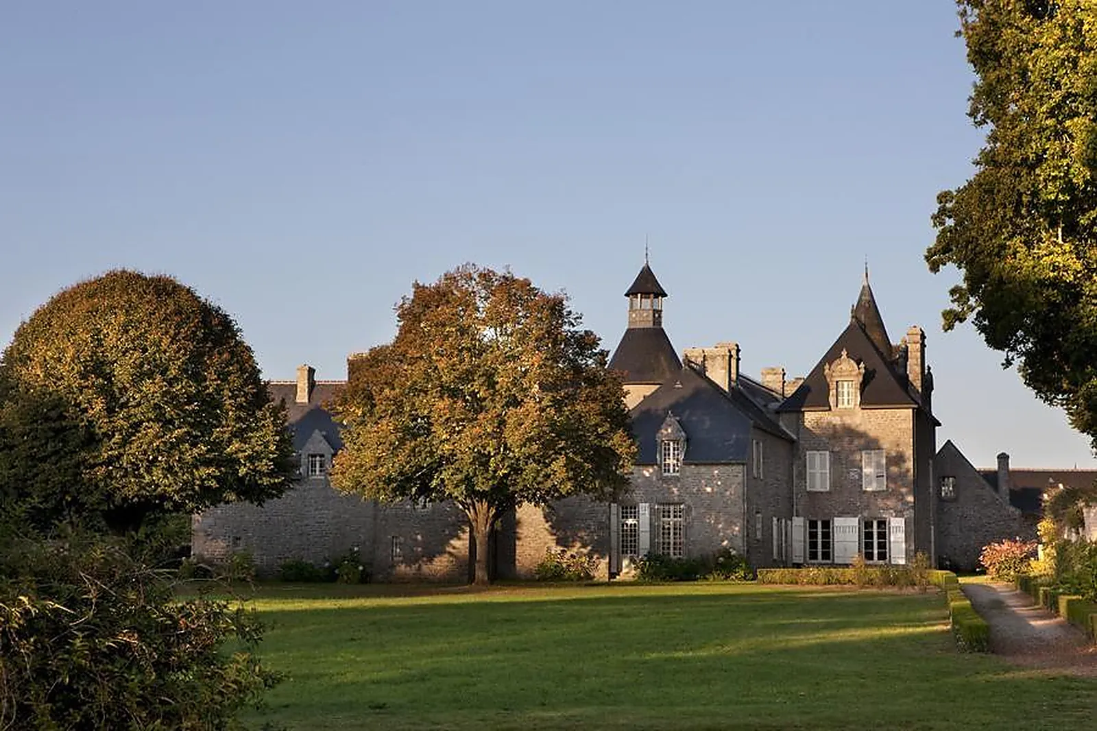 Lieux événementiels, MANOIR DE KERAZAN
