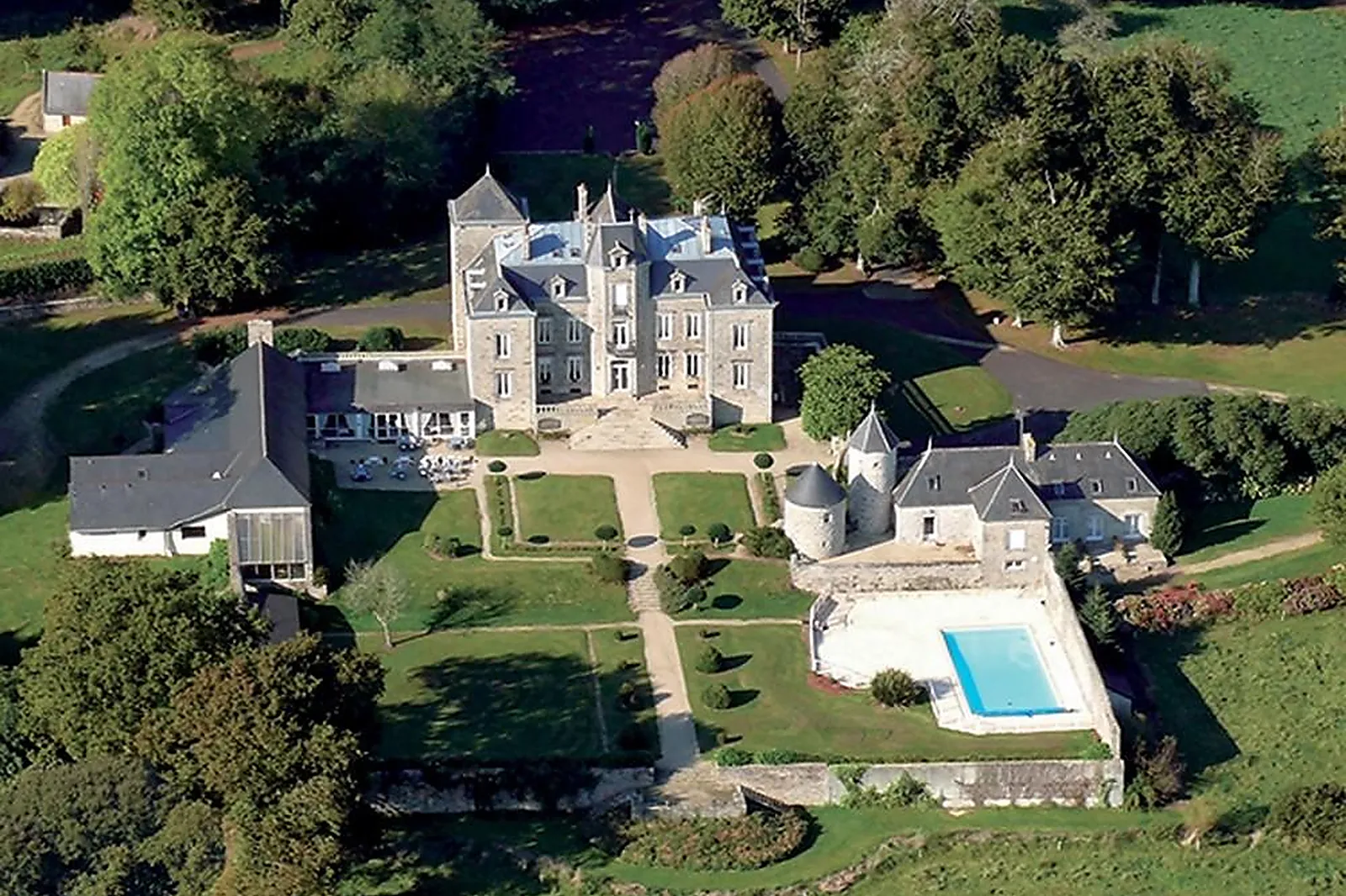 Lieux événementiels, MANOIR DE KERHUEL