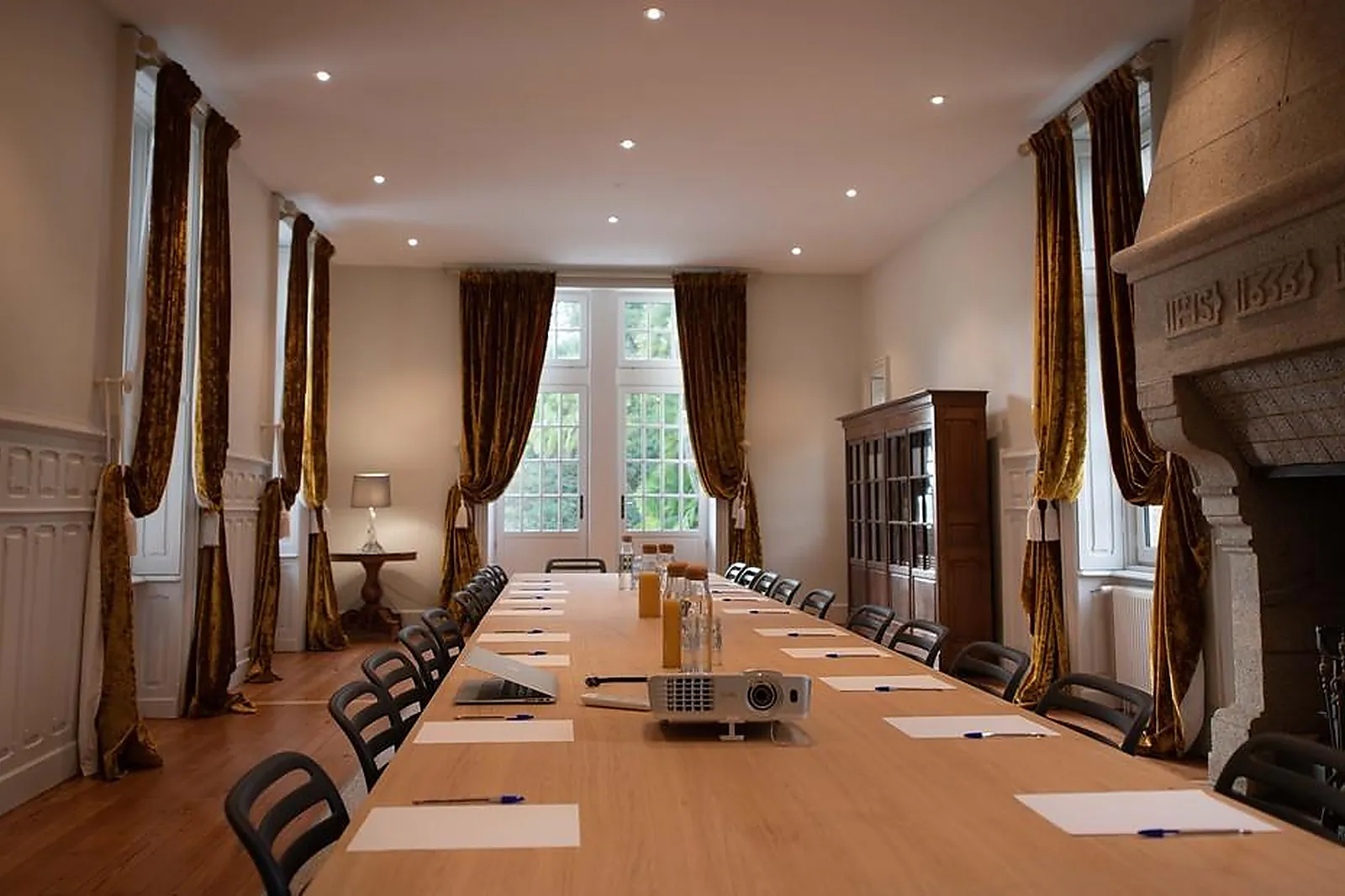 Lieux événementiels, MANOIR DE KERLUT