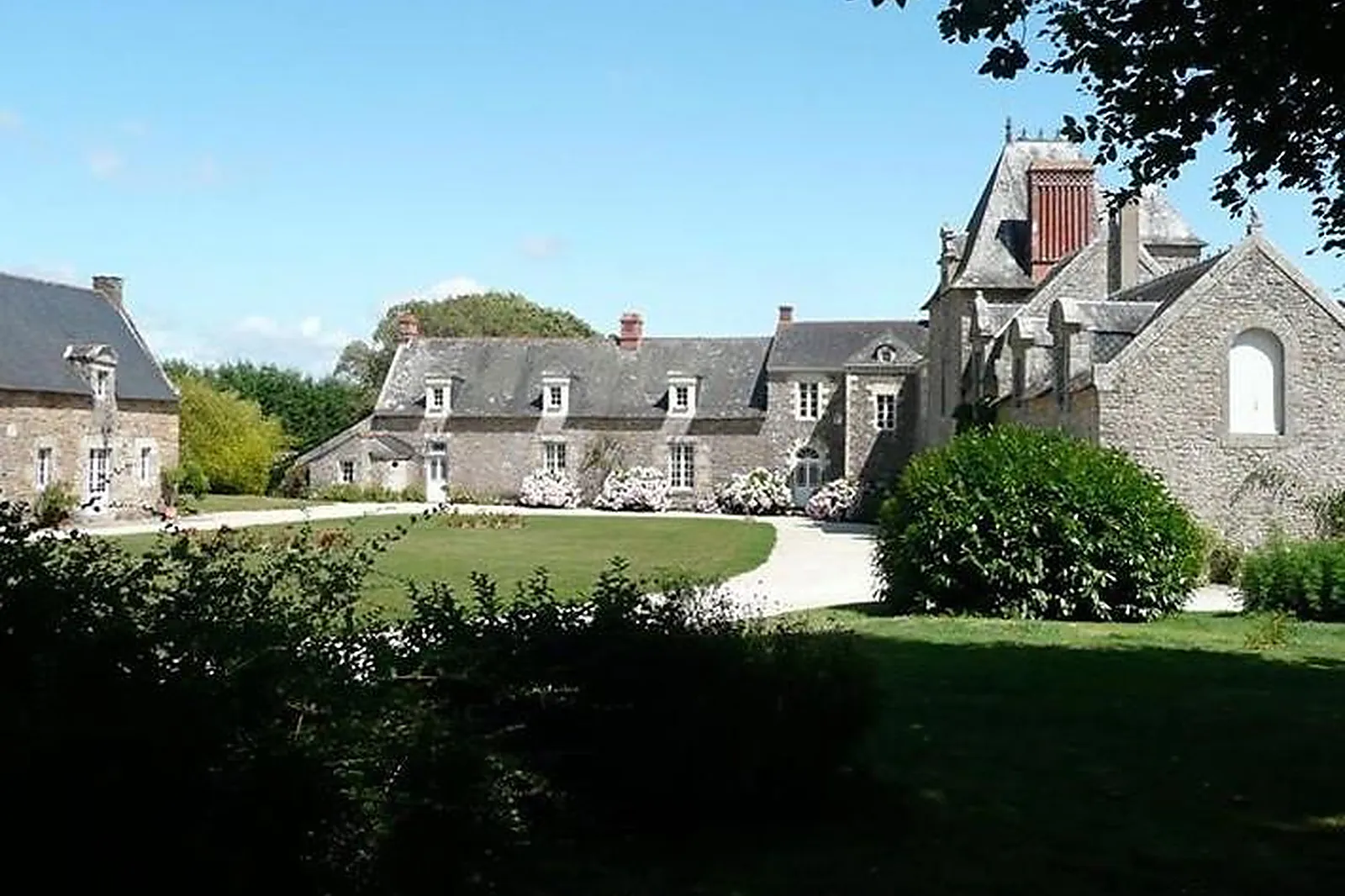 Lieux événementiels, MANOIR DE KEROUGAS