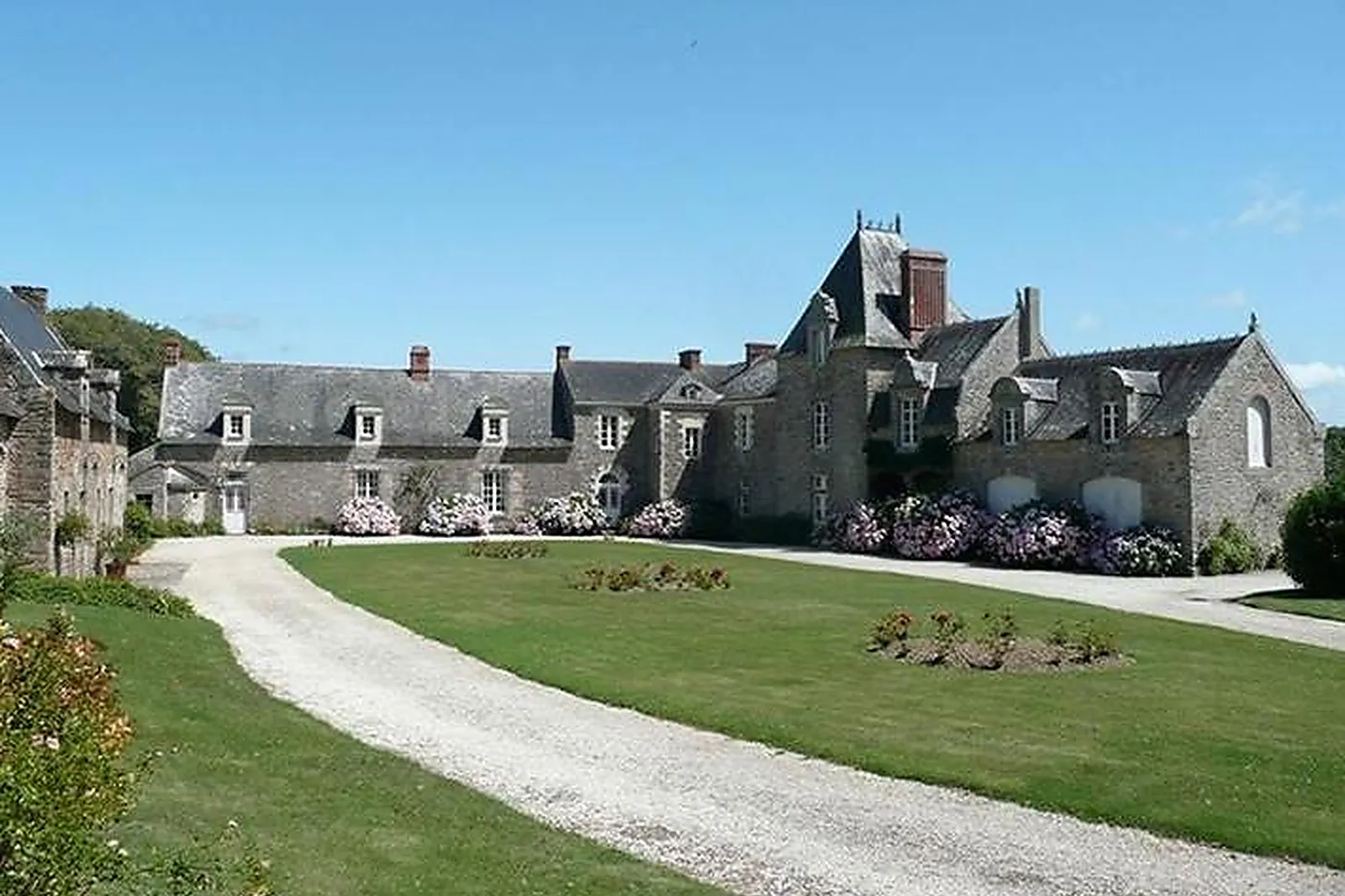 Lieux événementiels, MANOIR DE KEROUGAS