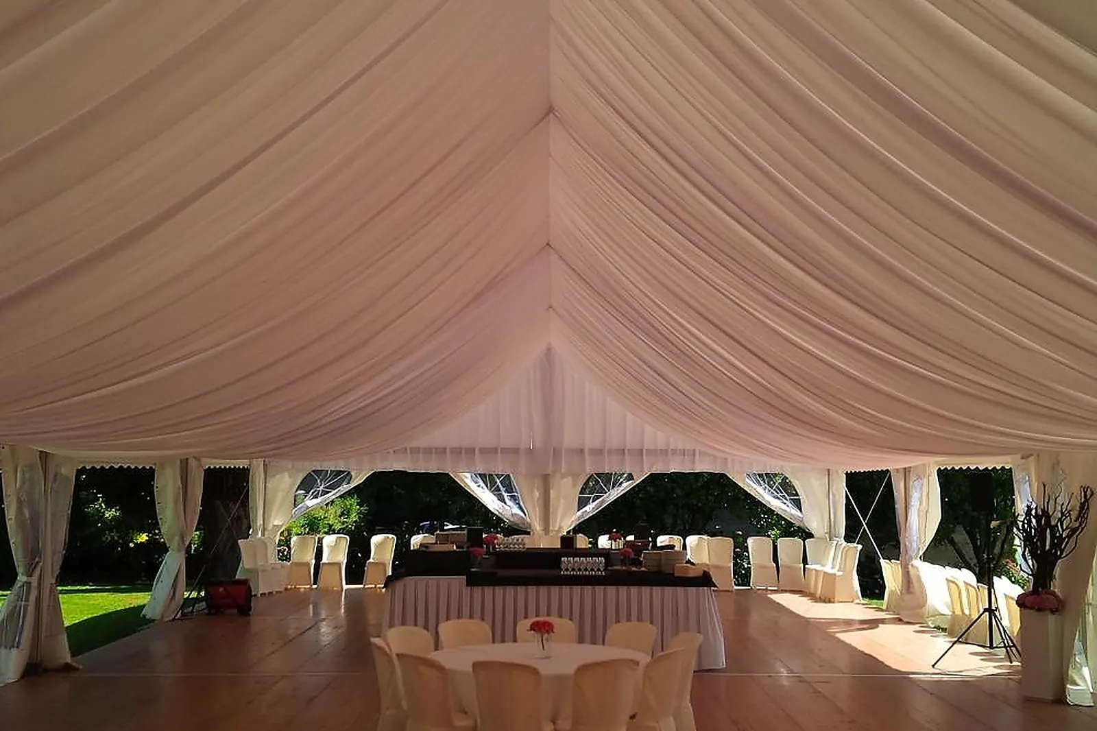 Lieux événementiels, MANOIR DE KEROUZIEN