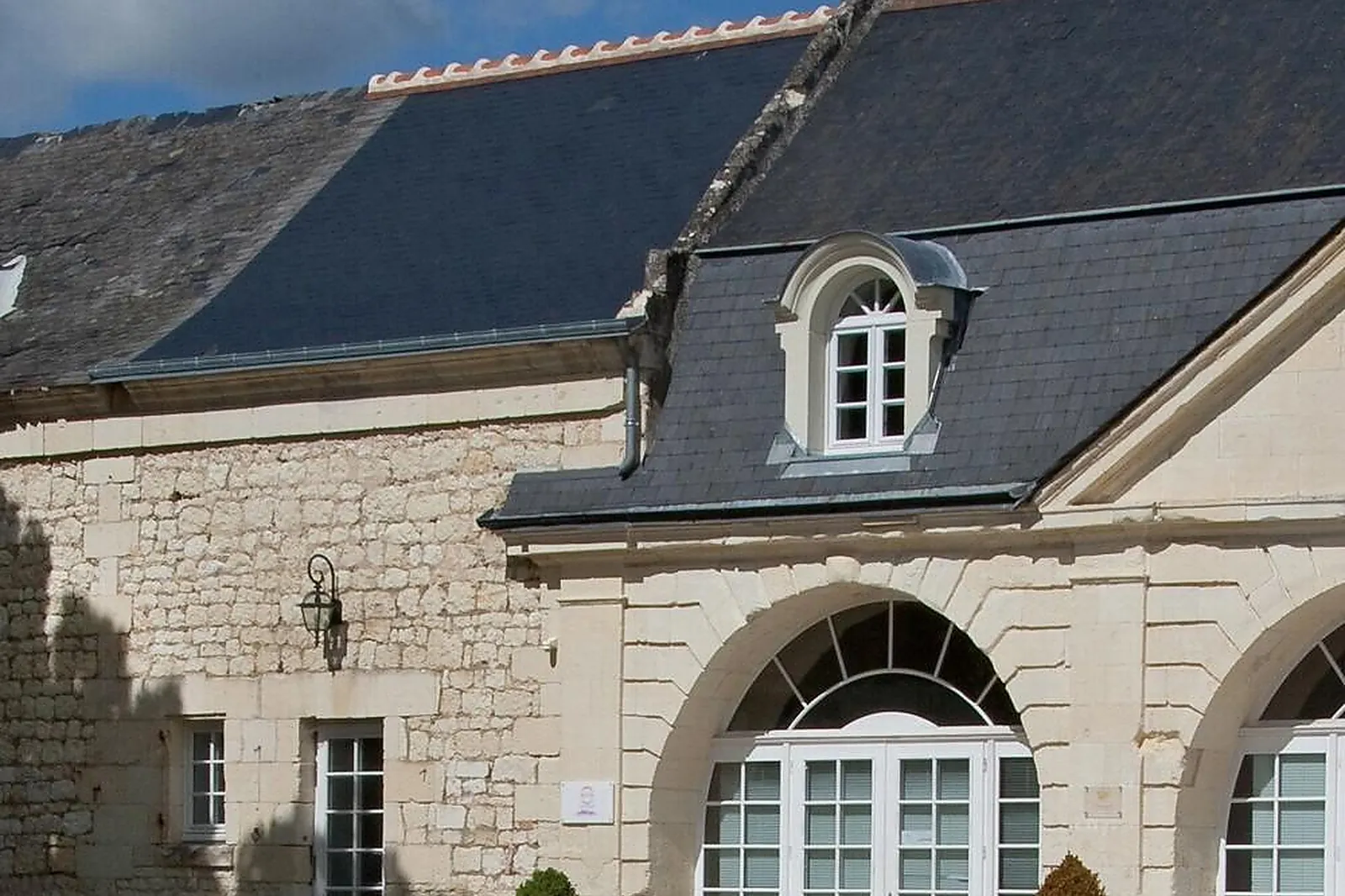 Lieux événementiels, MANOIR DE RESTIGNÉ