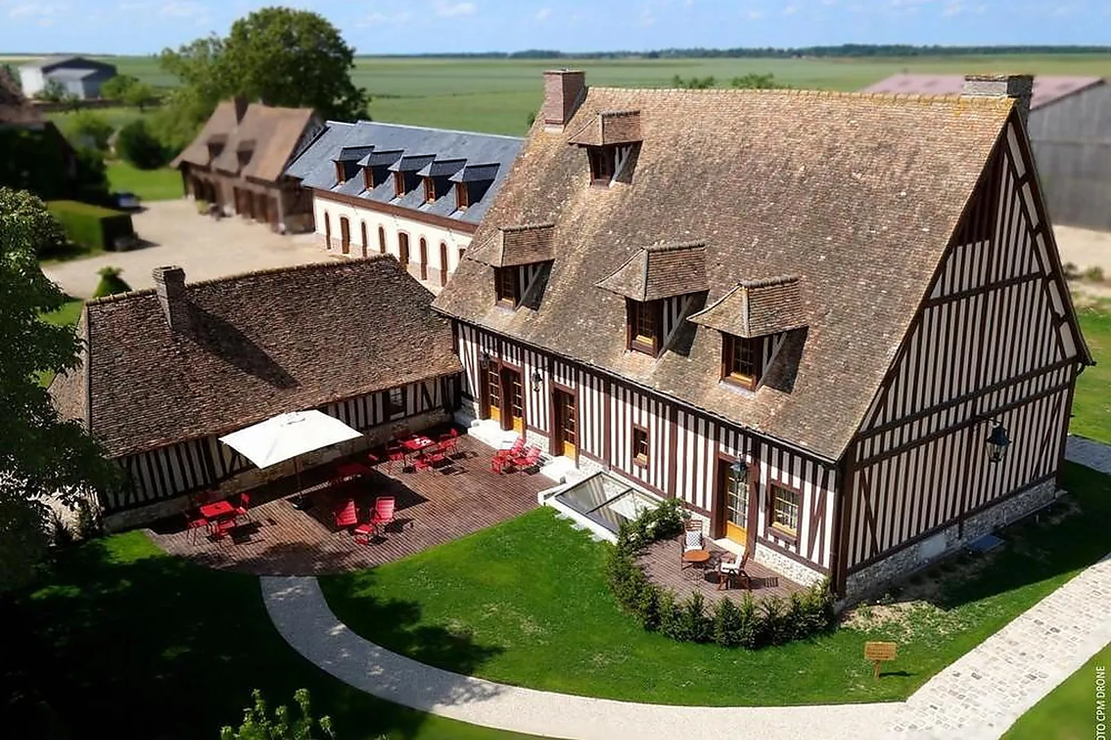 Lieux événementiels, MANOIR DE SURVILLE