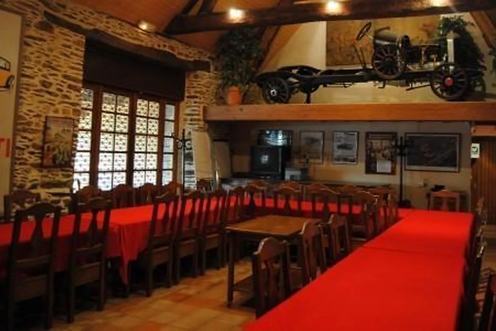 Lieux événementiels, MANOIR DE L'AUTOMOBILE