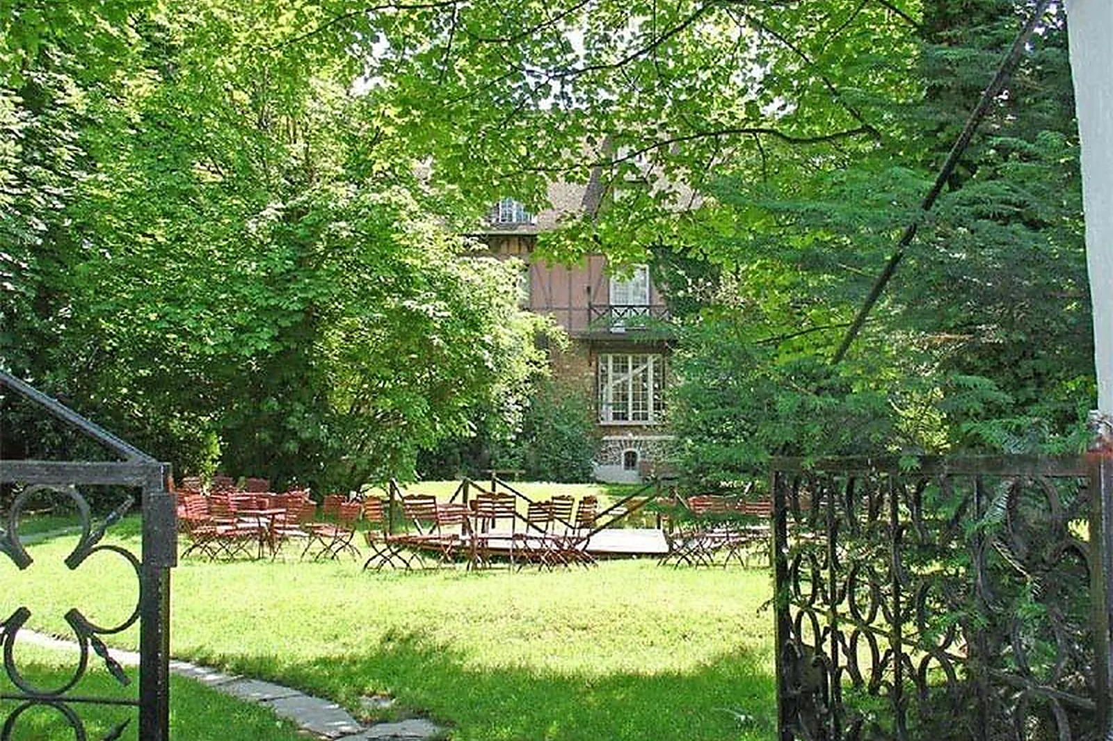 Lieux événementiels, MANOIR DE L'ILE AUX LOUPS
