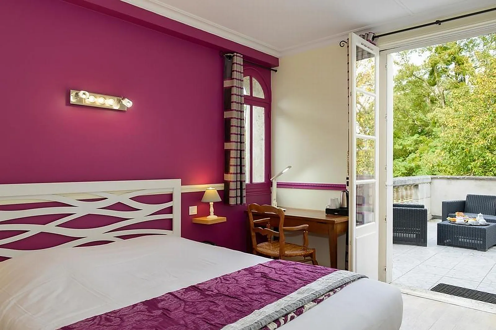 Lieux événementiels, MANOIR DE LA GIRAUDIÈRE