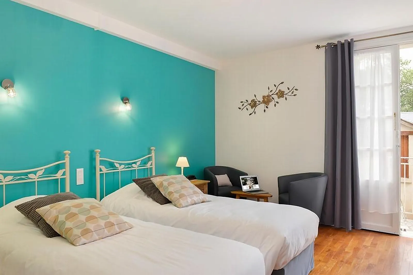 Lieux événementiels, MANOIR DE LA GIRAUDIÈRE