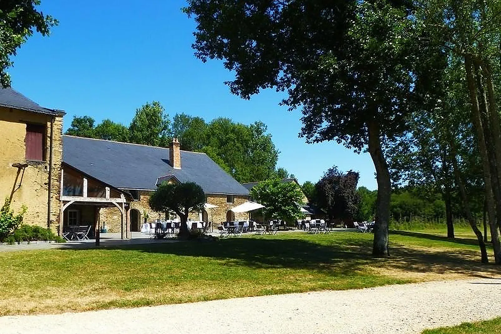 Lieux événementiels, MANOIR DE LA JAHOTIÈRE