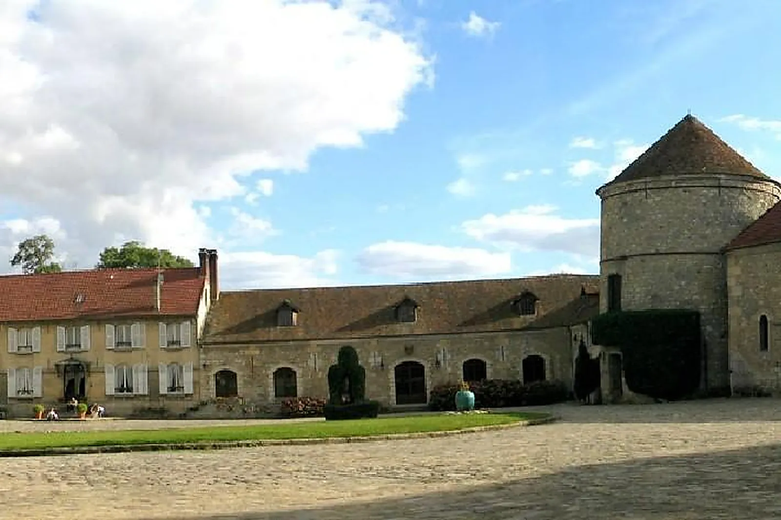 Lieux événementiels, MANOIR DES CHEVALIERS