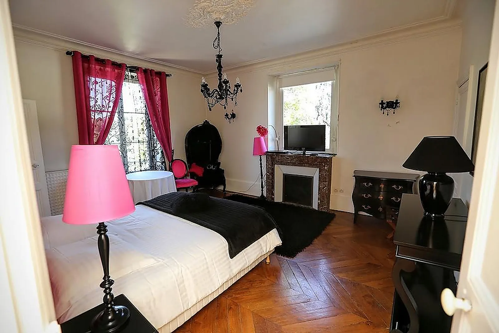 Lieux événementiels, MANOIR DES CYGNES