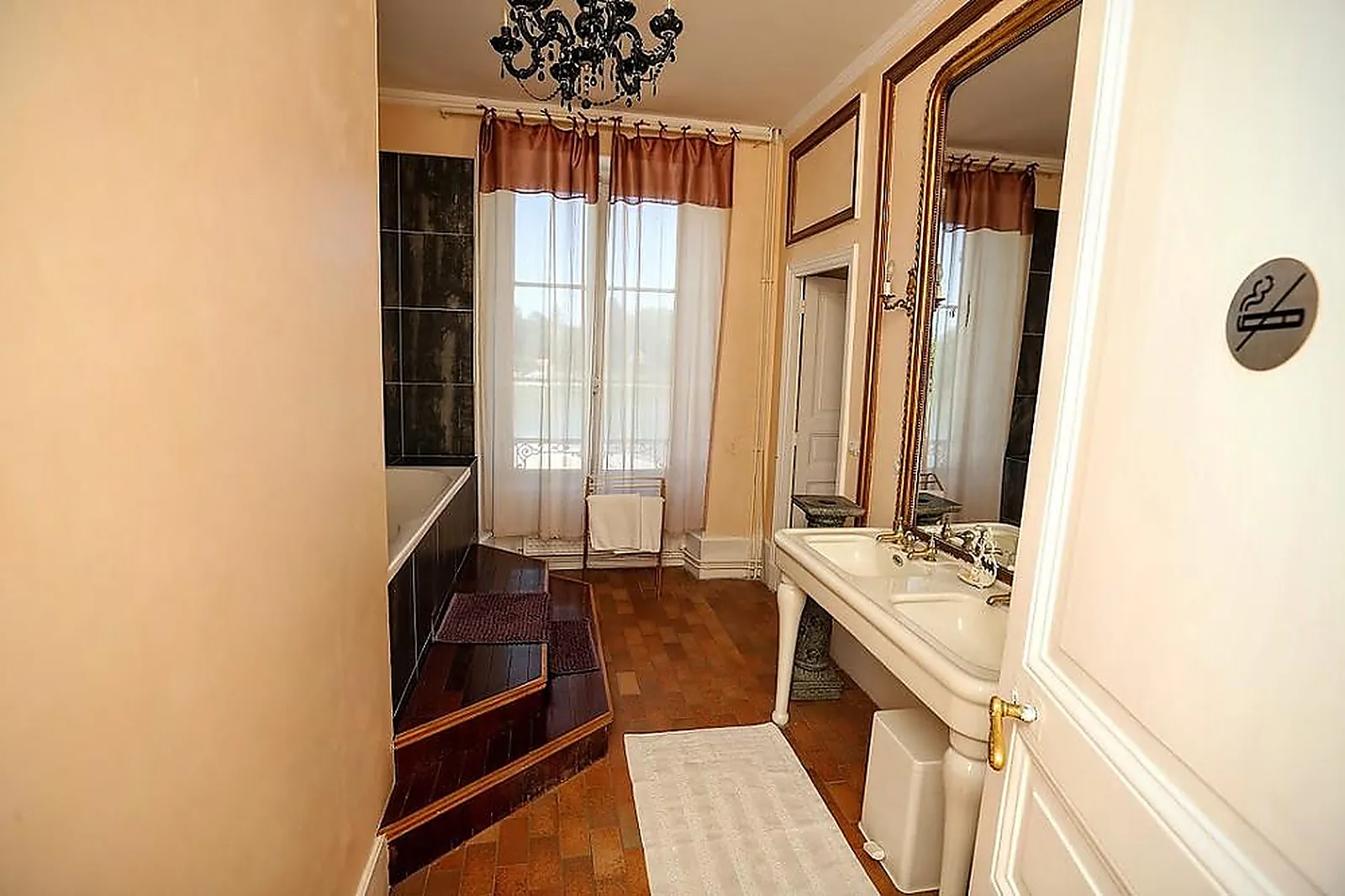 Lieux événementiels, MANOIR DES CYGNES