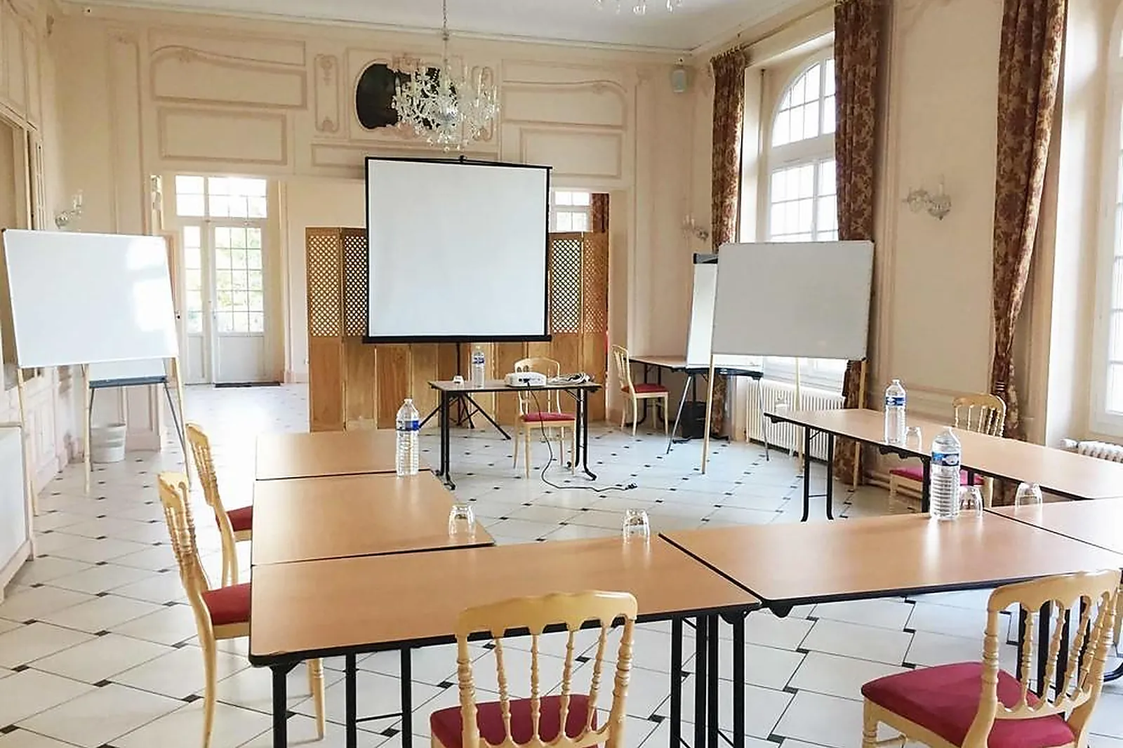 Lieux événementiels, MANOIR DES ROCHES