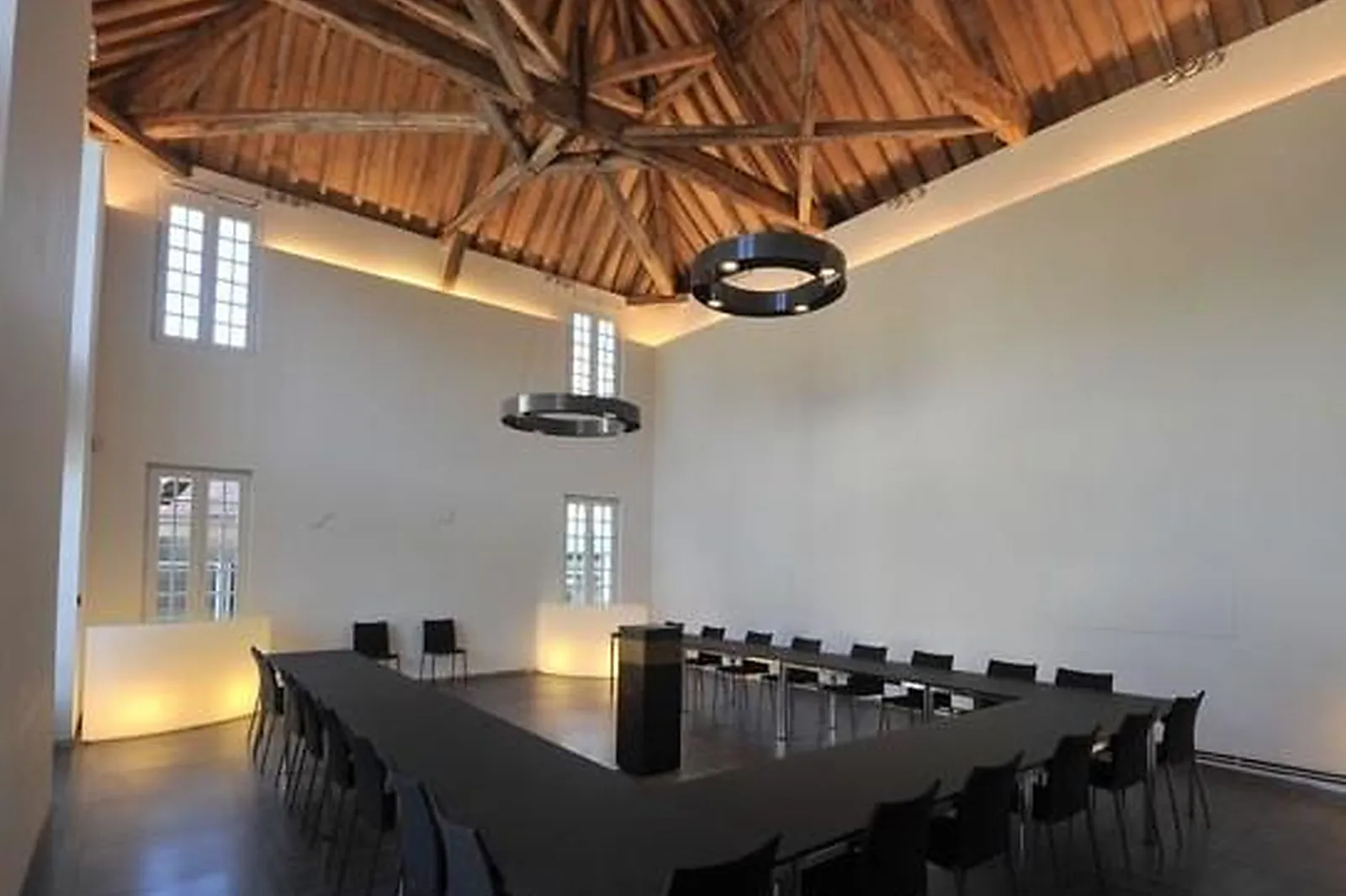 Lieux événementiels, MANOIR DU CHAMPAGNE DEVAUX