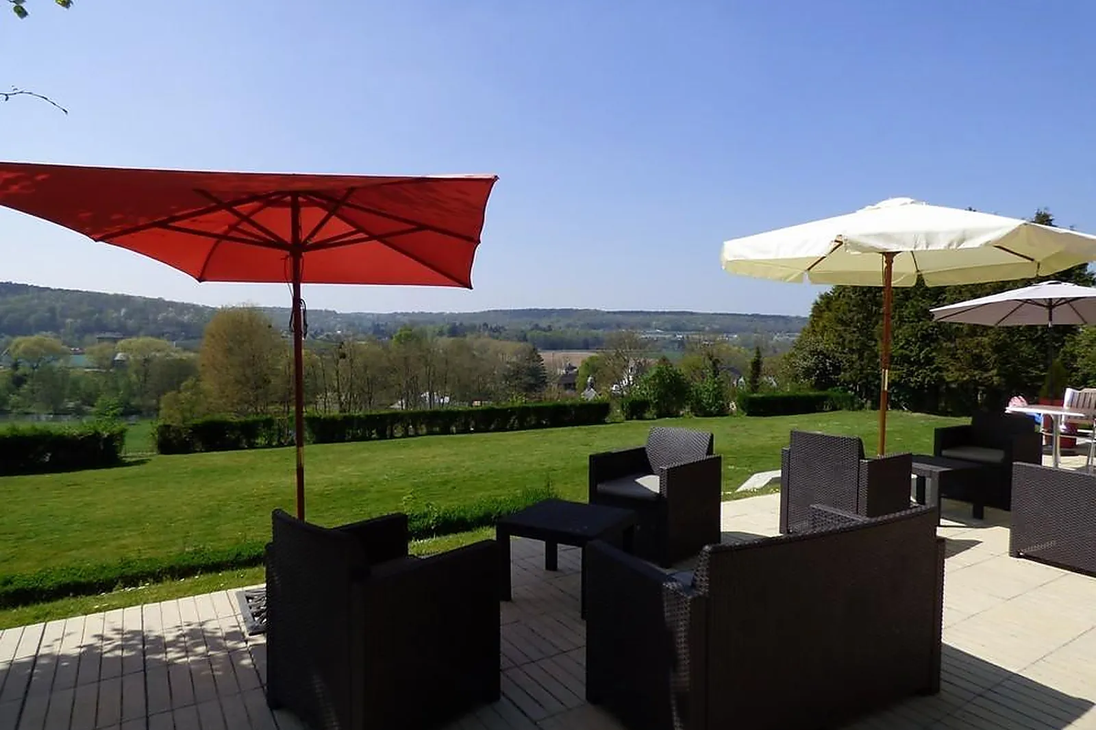 Lieux événementiels, MANOIR DU SOLEIL D'OR