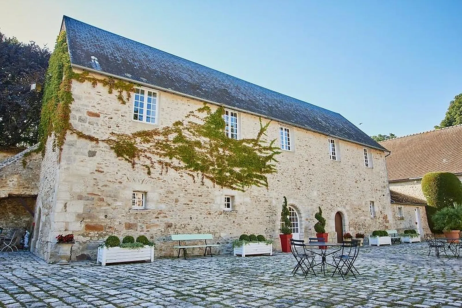Lieux événementiels, MANOIR DU TRONCHET