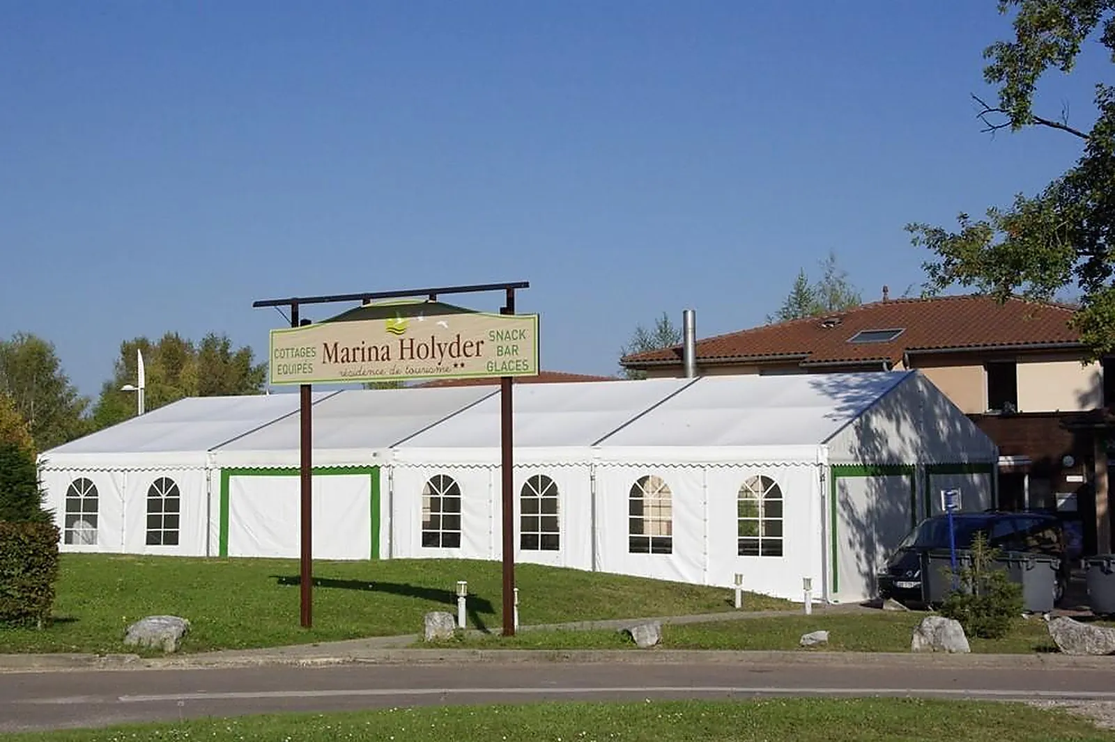 Lieux événementiels, MARINA HOLYDER