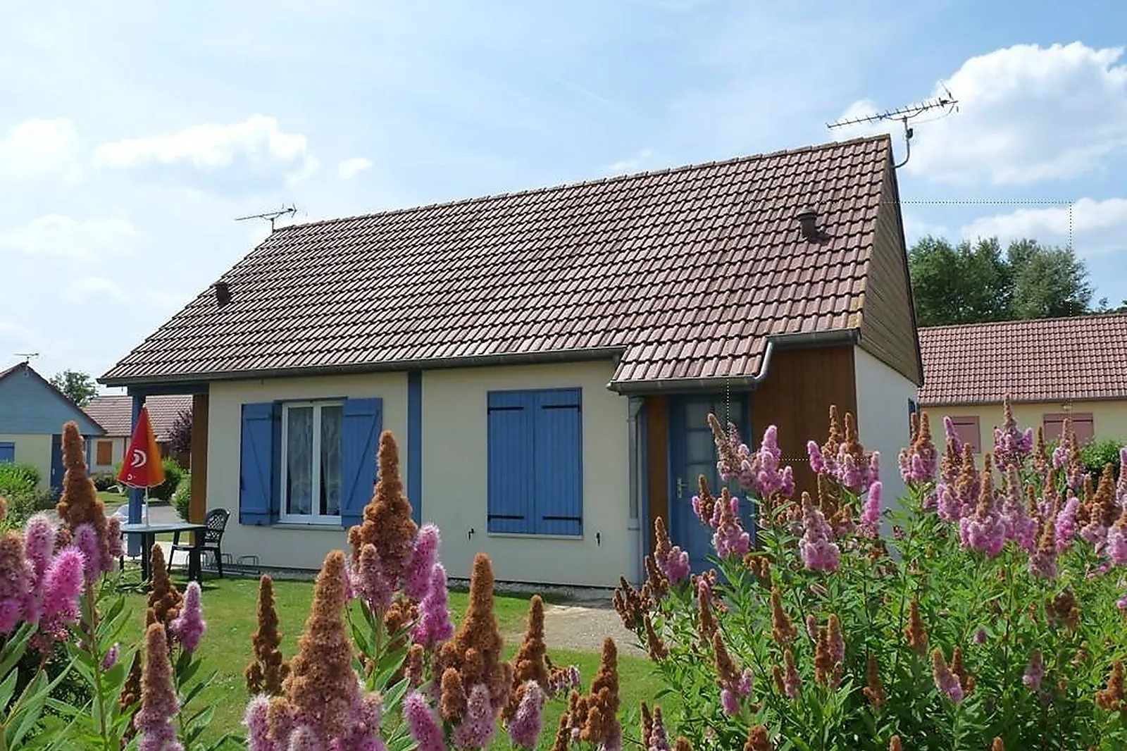 Lieux événementiels, MARINA HOLYDER