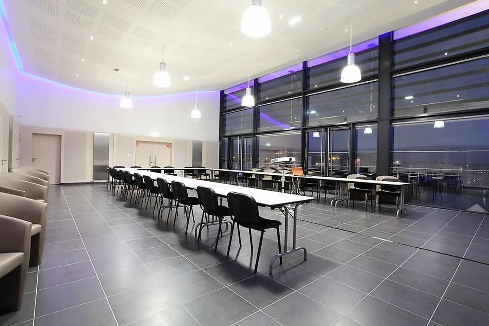 Lieux événementiels, MARINA DU CHÂTEAU