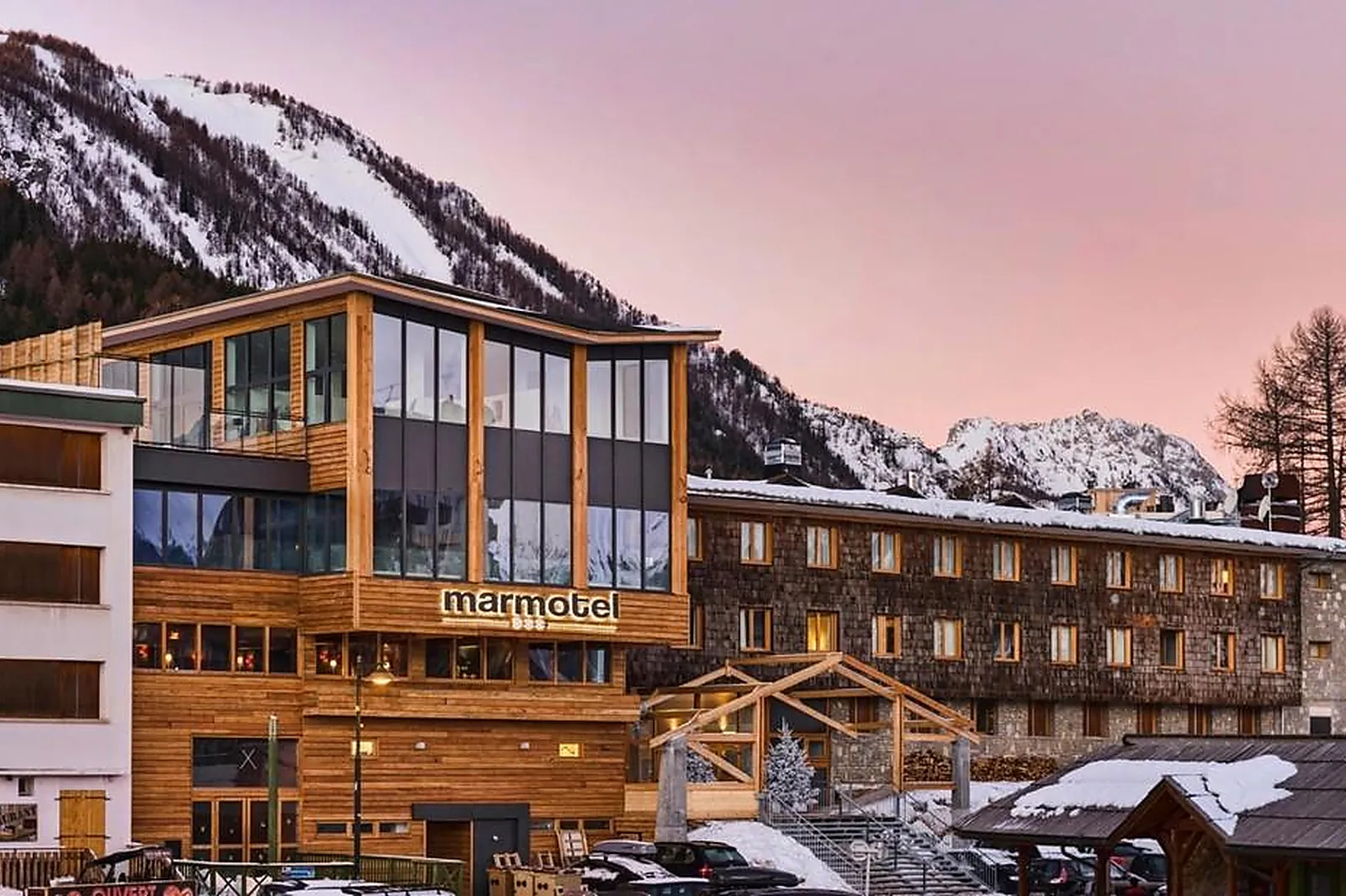 Lieux événementiels, MARMOTEL PRA LOUP