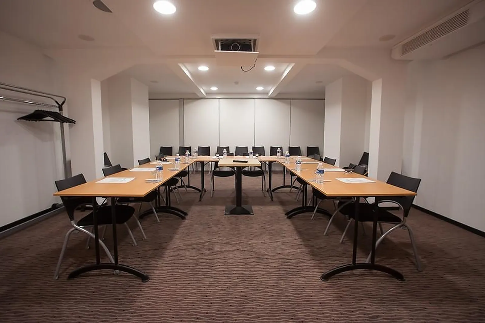 Lieux événementiels, MARMOTEL PRA LOUP