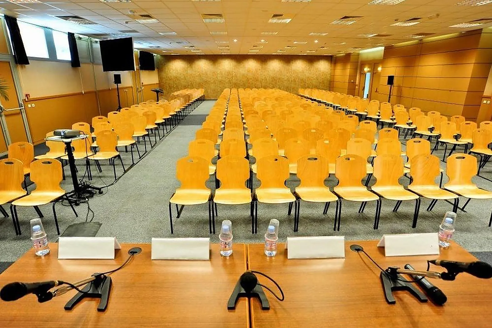 Lieux événementiels, MARSEILLE CHANOT - PALAIS DES CONGRÈS ET DES EXPOSITIONS