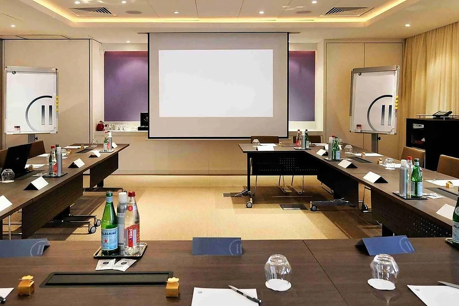 Lieux événementiels, MARSEILLE INTERNATIONAL AIRPORT HÔTEL