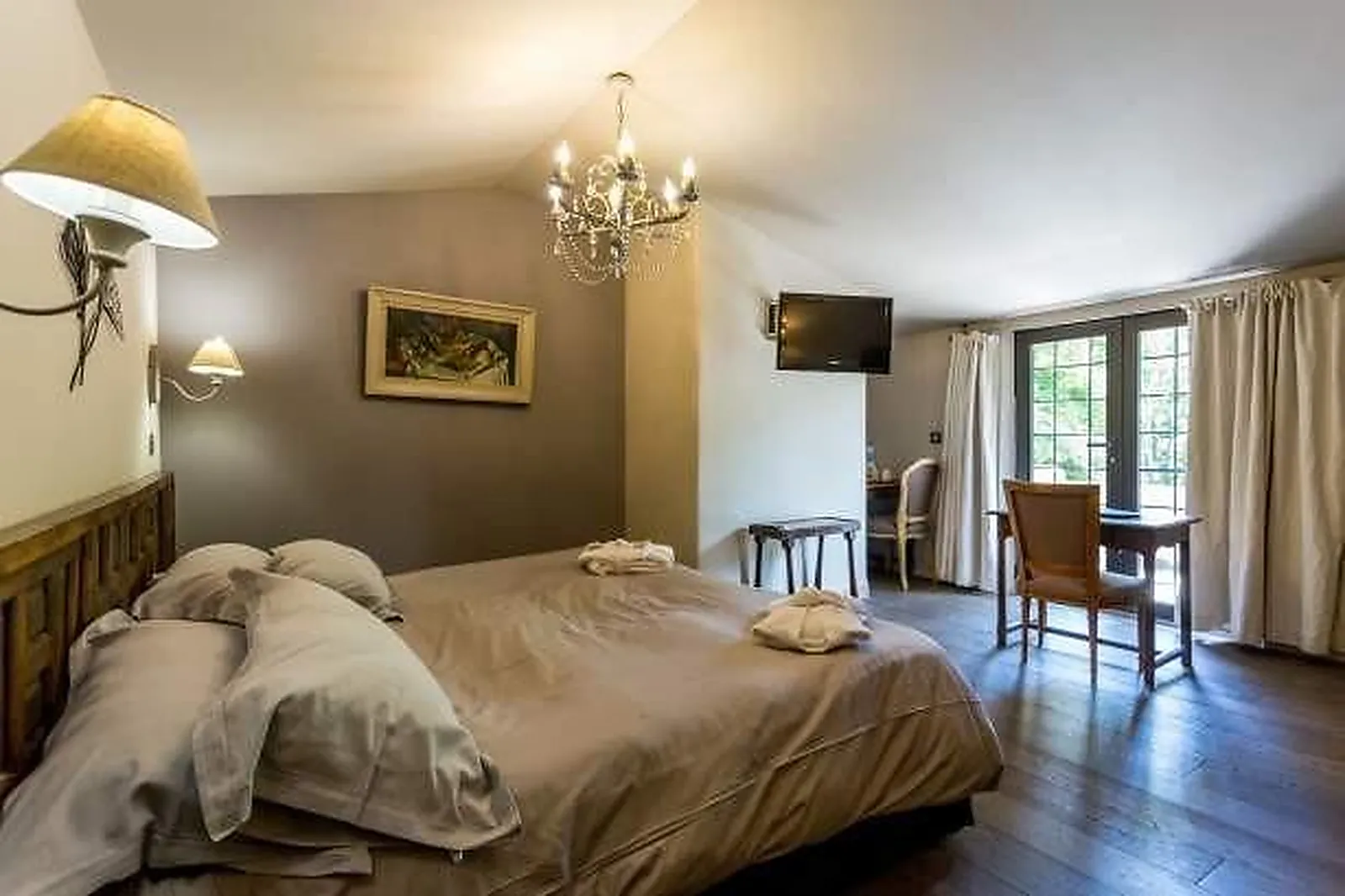 Lieux événementiels, MAS D'ENTREMONT