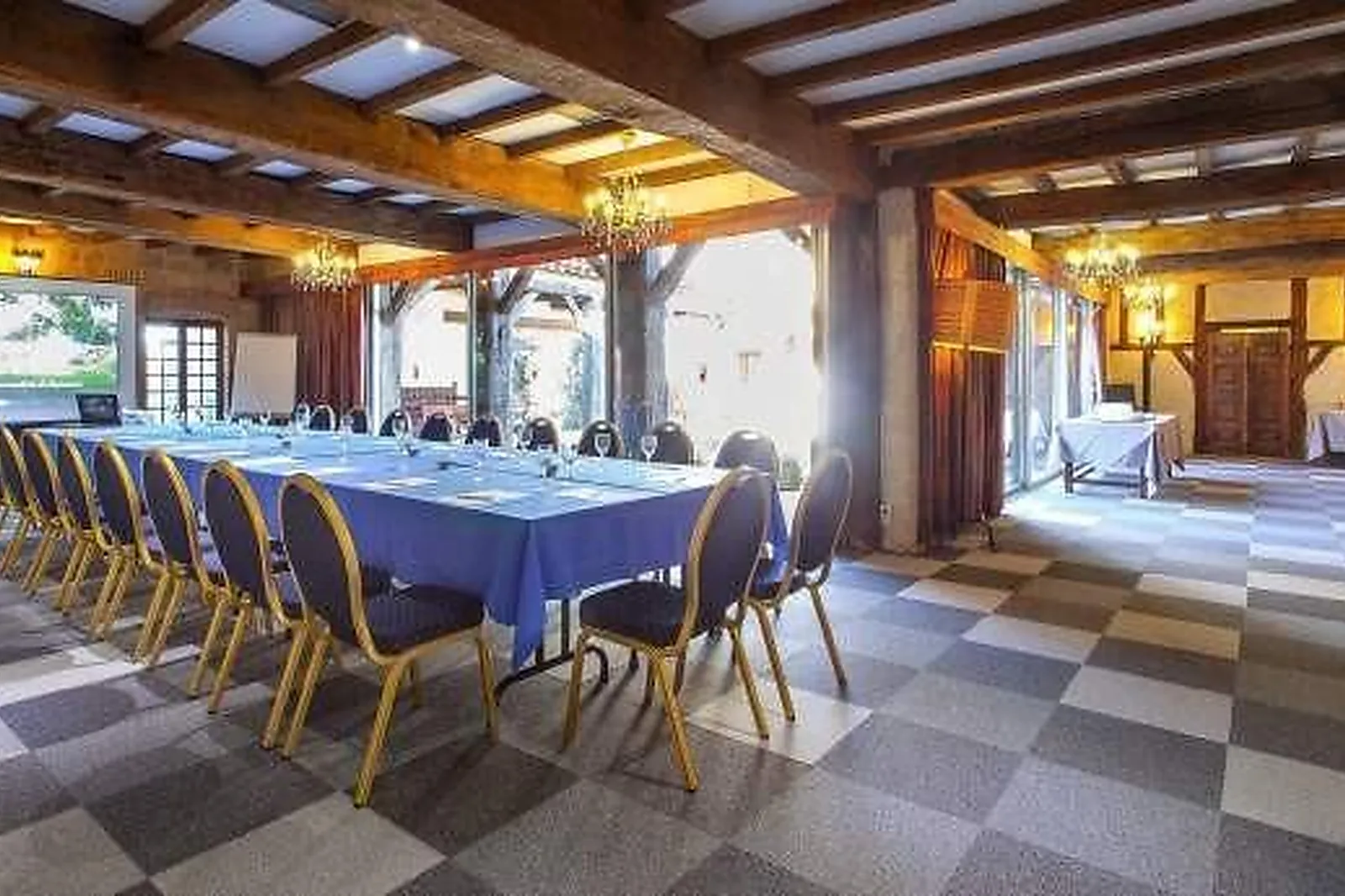 Lieux événementiels, MAS D'ENTREMONT