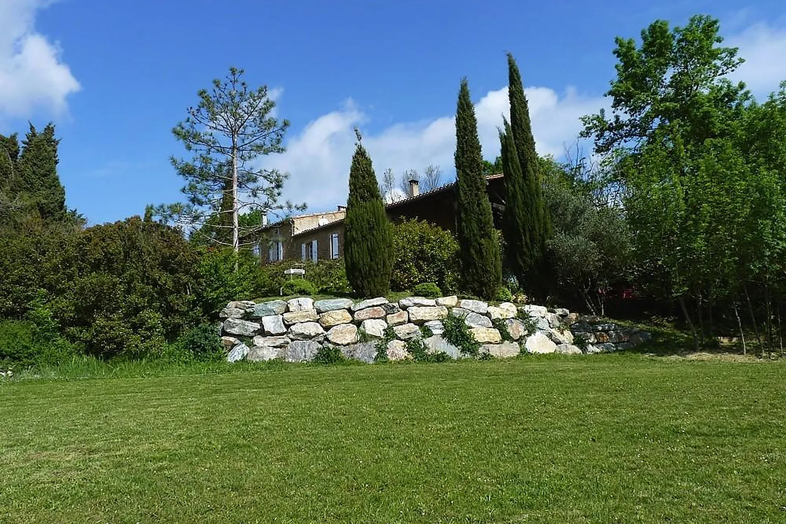 Lieux événementiels, MAS D'ESCAMPETTE