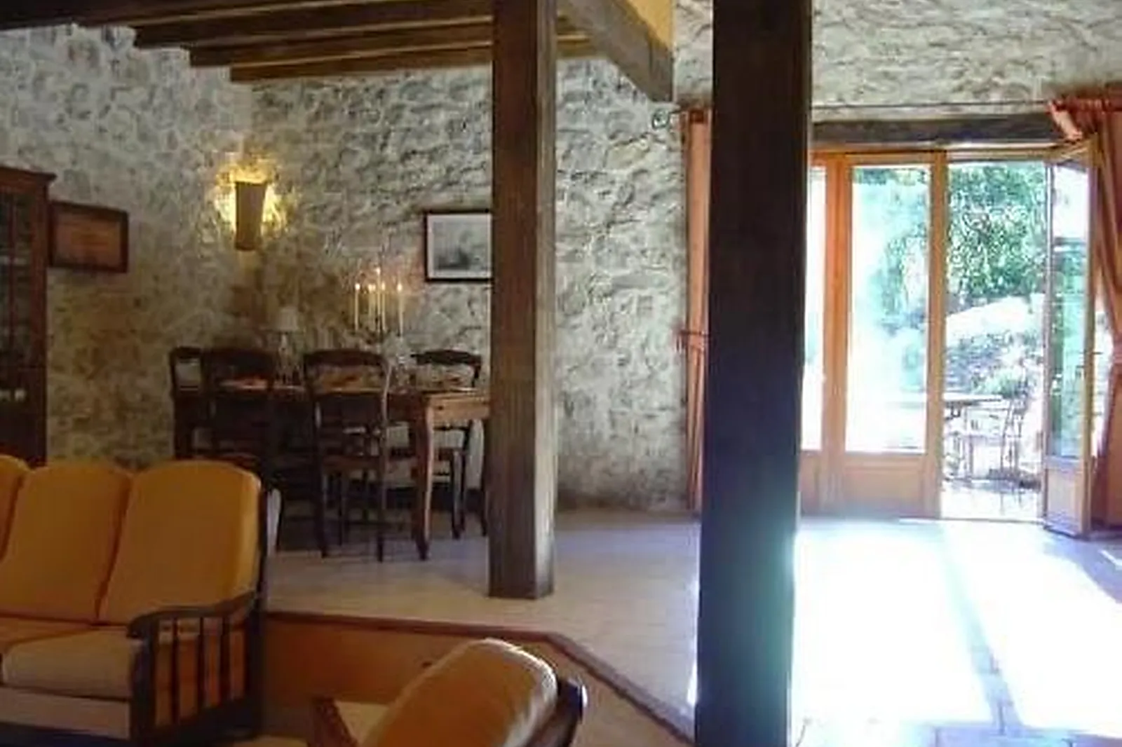 Lieux événementiels, MAS DE CAUSSE