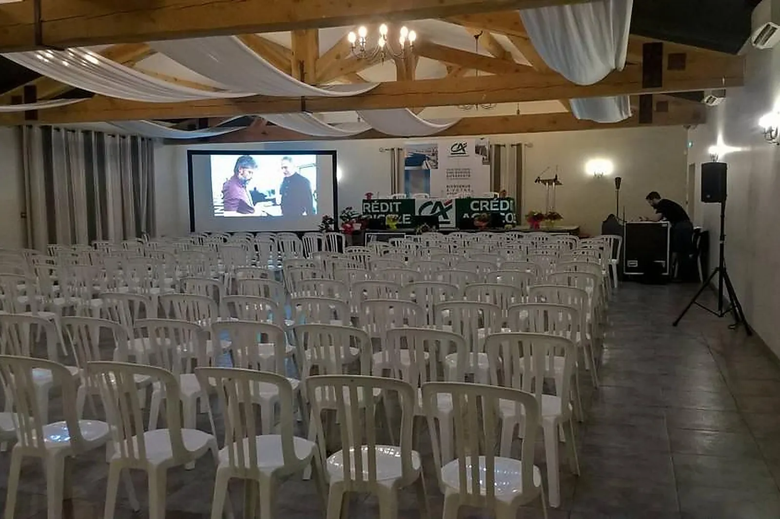 Lieux événementiels, MAS DE JONQUEROLLES