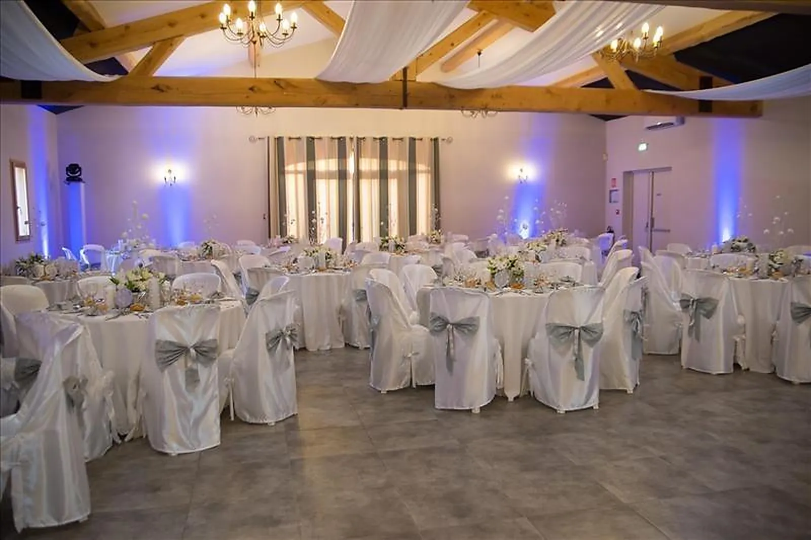 Lieux événementiels, MAS DE JONQUEROLLES