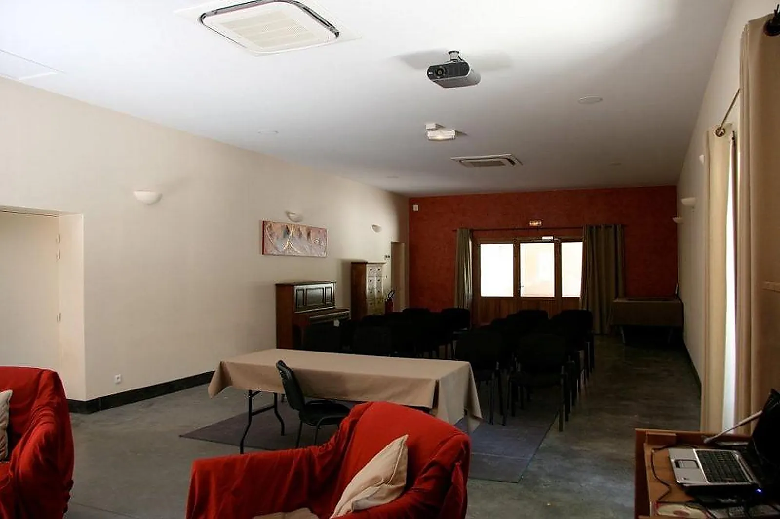 Lieux événementiels, MAS DE PEYRE