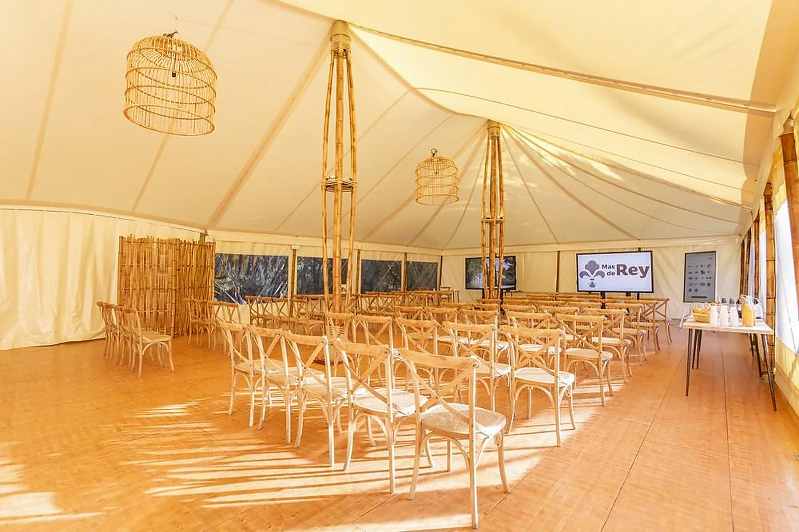 Lieux événementiels, MAS DE REY