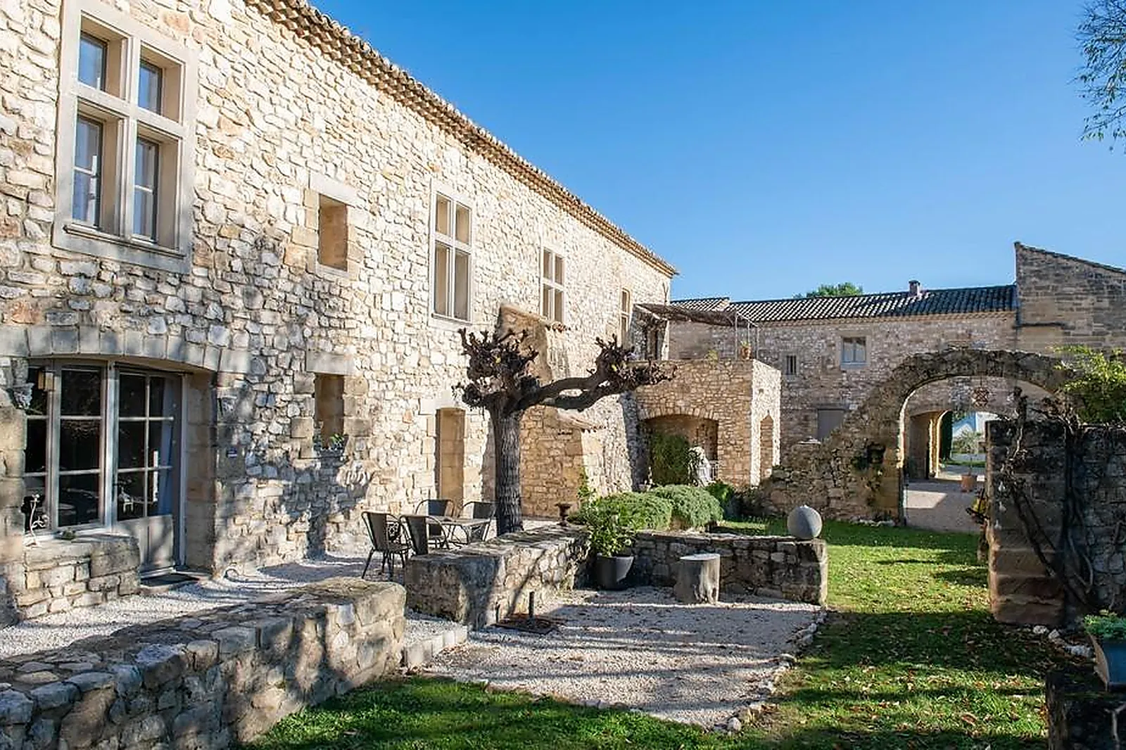 Lieux événementiels, MAS DE REY