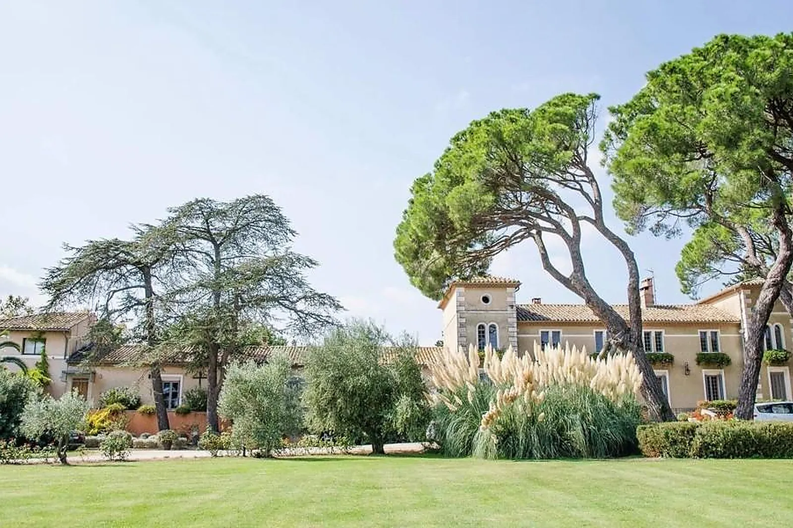 Lieux événementiels, MAS DE L'ESPÉRANCE