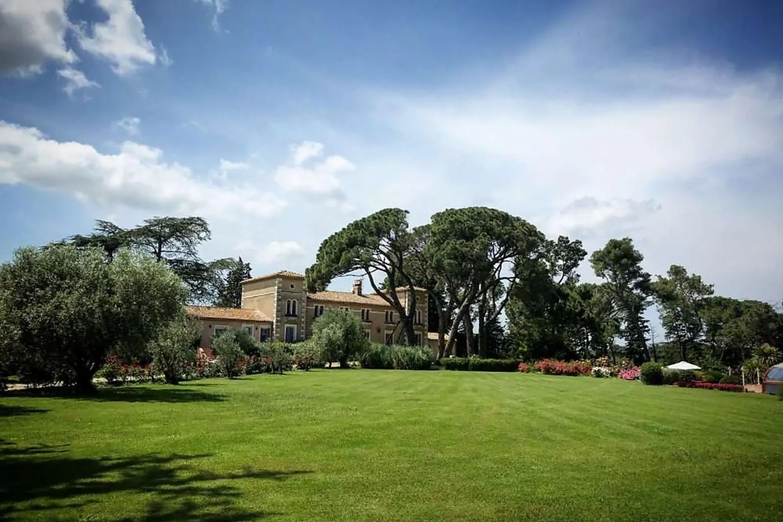 Lieux événementiels, MAS DE L'ESPÉRANCE