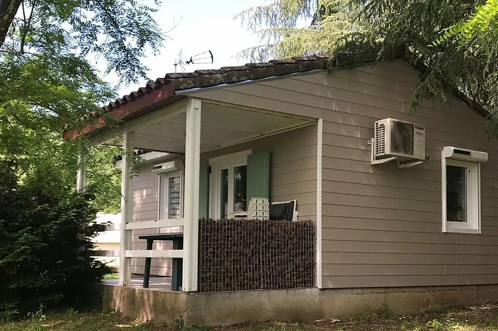 Lieux événementiels, MAS DE LA GRENOUILLÈRE