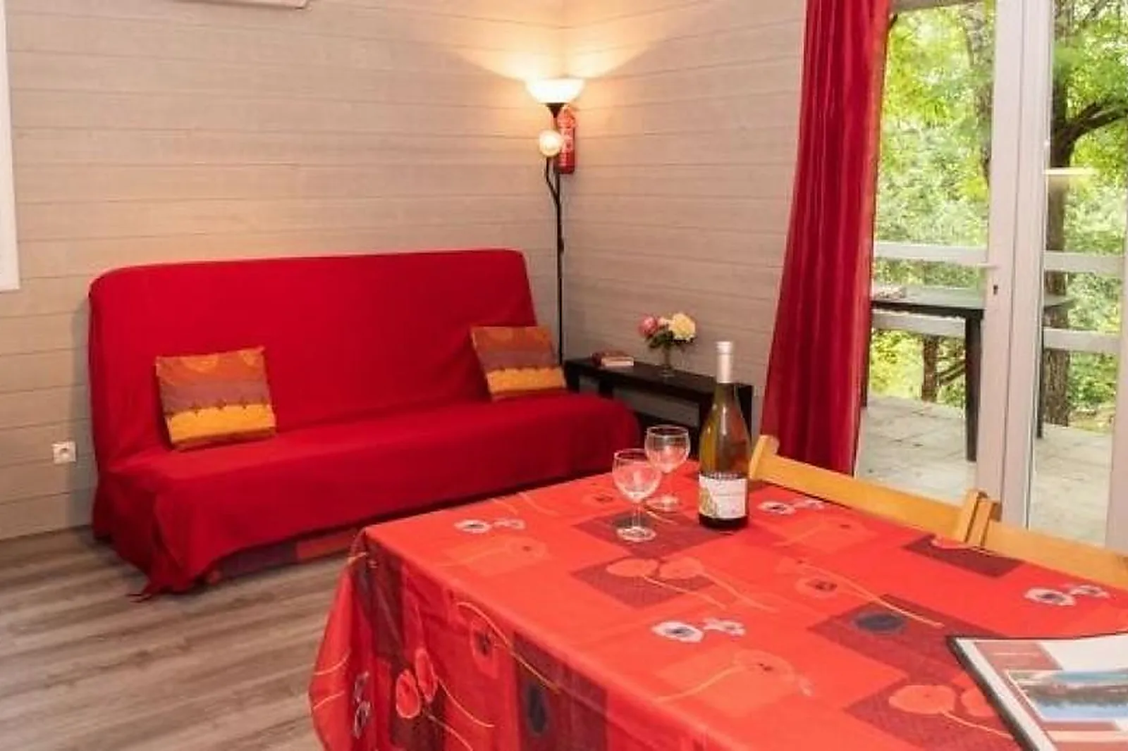 Lieux événementiels, MAS DE LA GRENOUILLÈRE