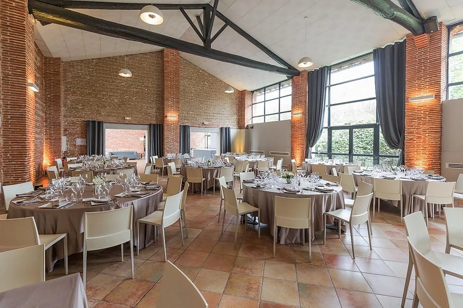 Lieux événementiels, MAS DES CANELLES