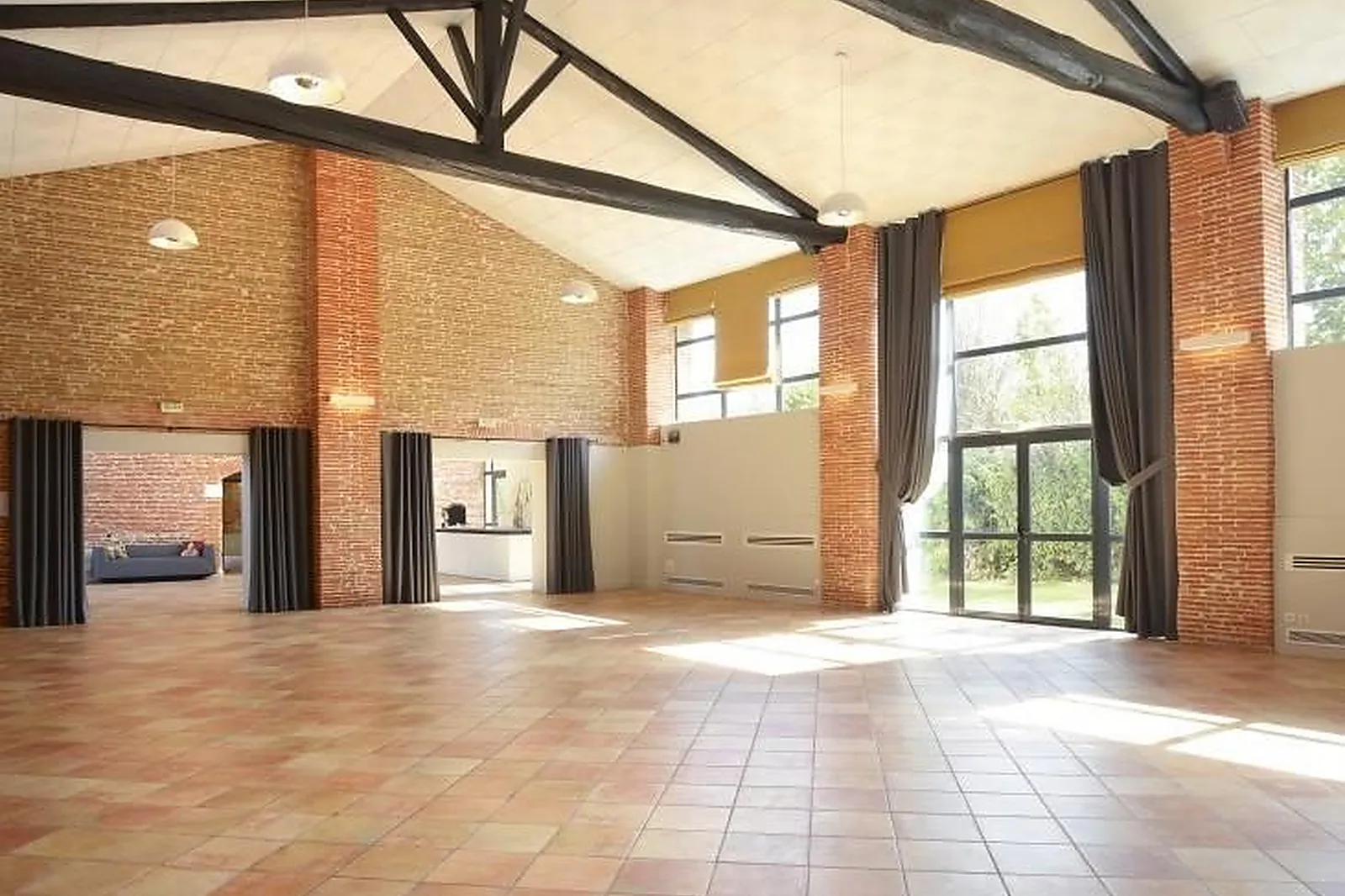 Lieux événementiels, MAS DES CANELLES