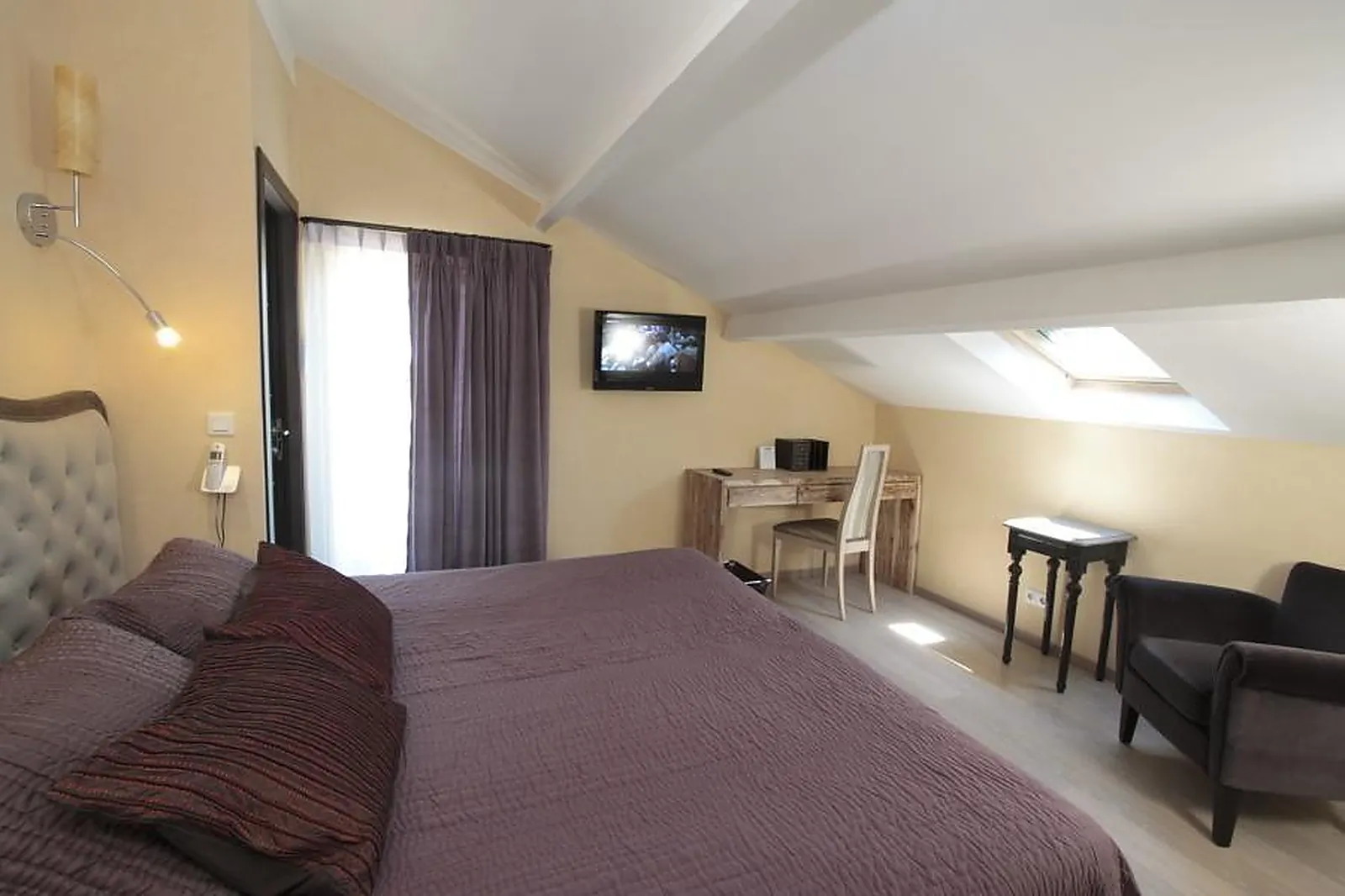 Lieux événementiels, MAS DES CARASSINS