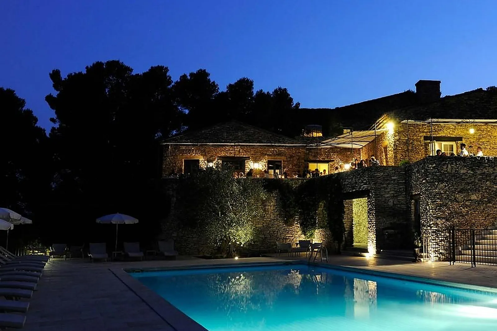 Lieux événementiels, MAS DES HERBES BLANCHES